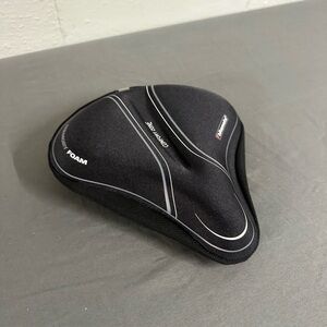 Used Once! Gel Bike Seat Cover by Bikemate
